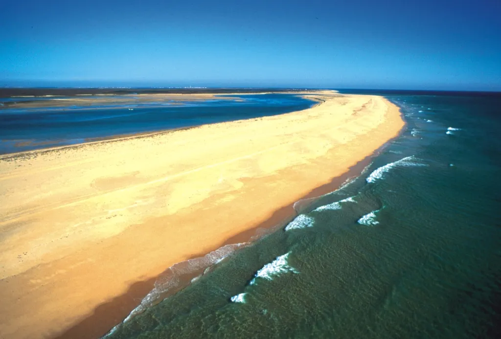 Beach, Encosta do Lago Resort, Algarve