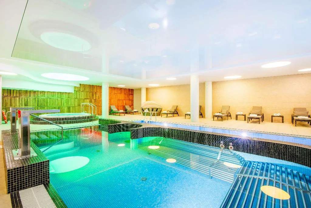 Pool, DoubleTree by Hilton Krakow Hotel & Convention Cen, Krakow