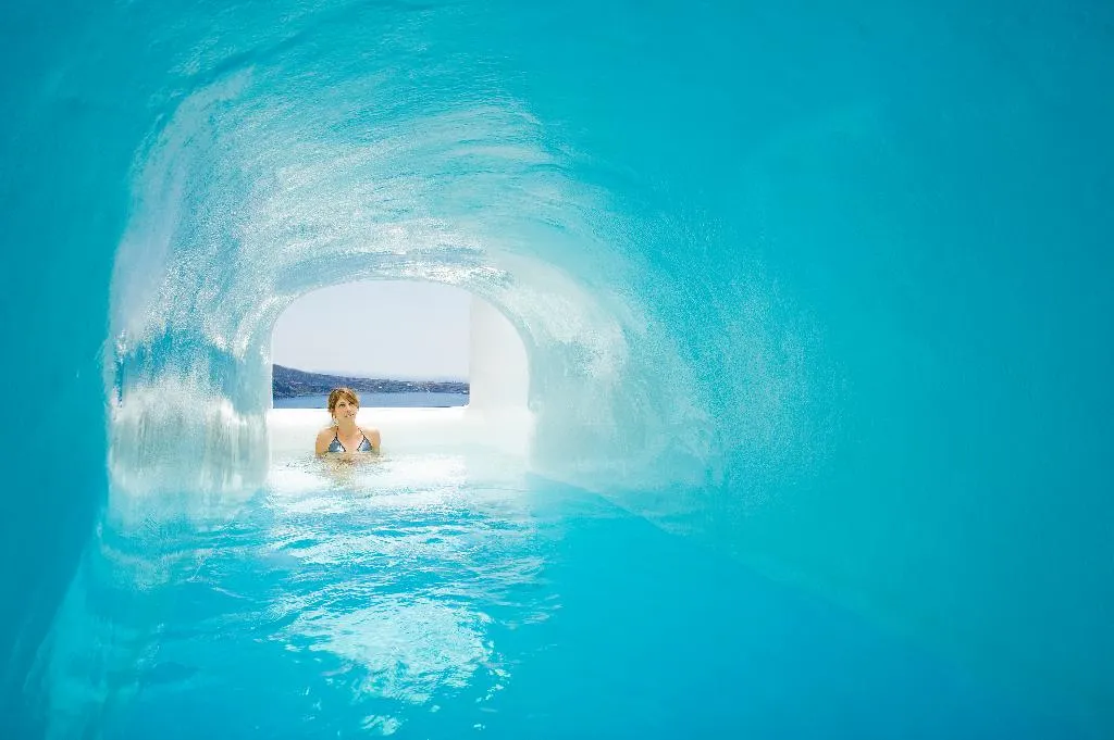VILLA WITH PRIVATE POOL Room, Hyperion Oia Suites, Santorini