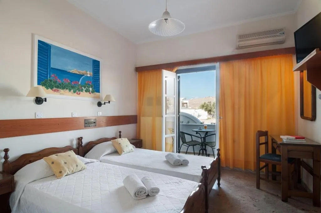 Room, Holiday Beach Resort, Santorini