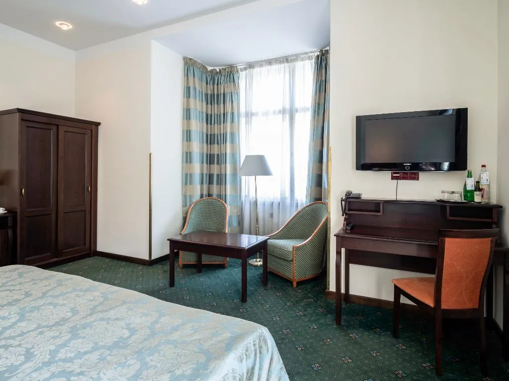DOUBLE EXECUTIVE Room, EA Hotel DownTown, Prague