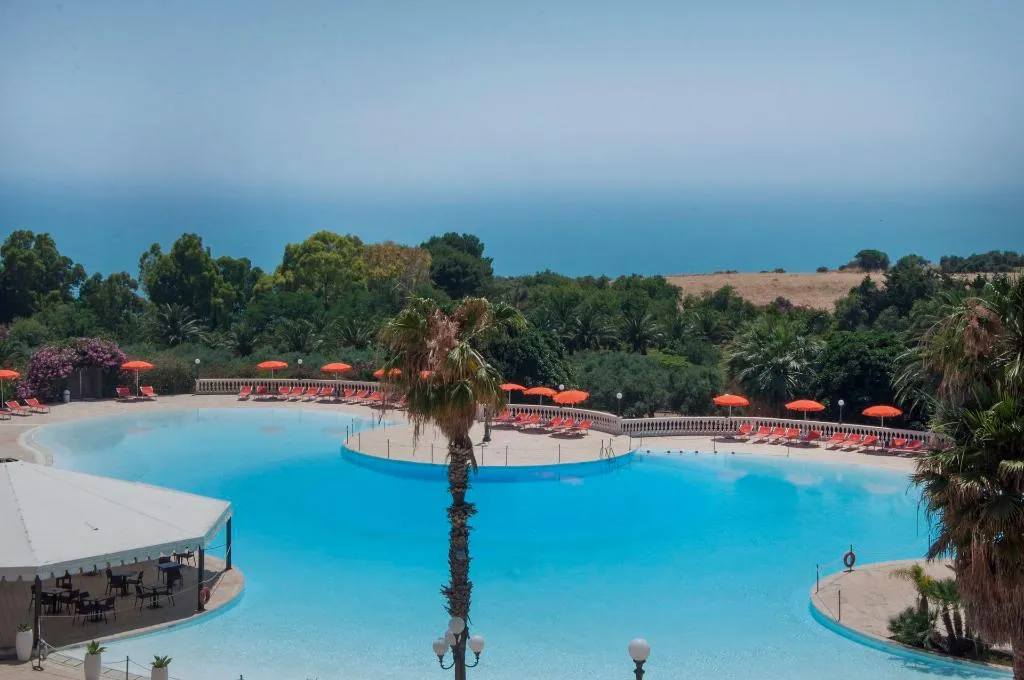 Pool, iH Hotels Agrigento Kaos Resort, Catania