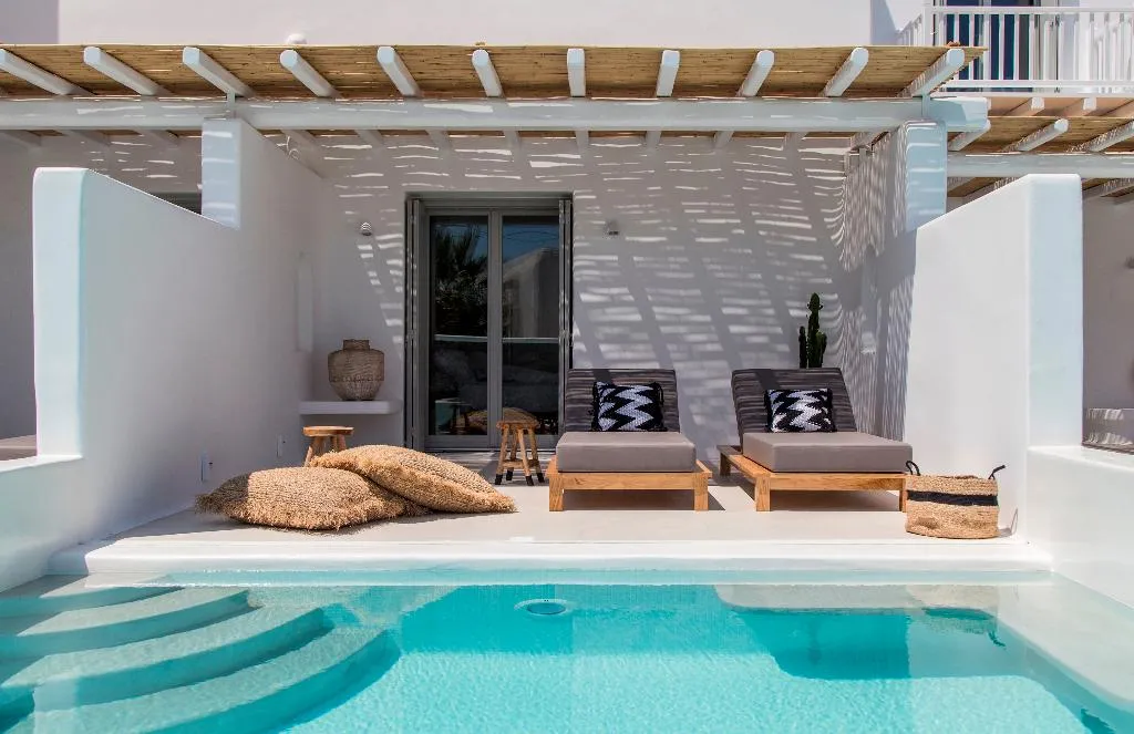 SUITE TWO BEDROOMS WITH PRIVATE POOL Room, Adorno Suites Mykonos, Mykonos