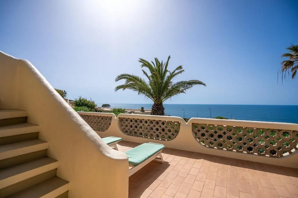 Terrace, Algar Seco Parque, Algarve