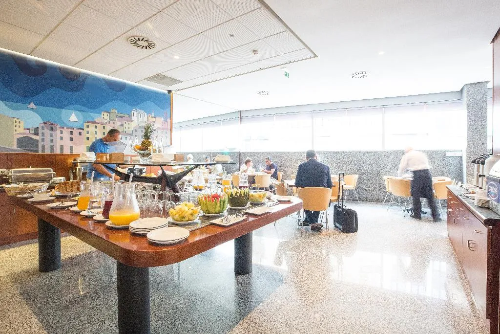 Restaurant, 3K Madrid, Lisbon