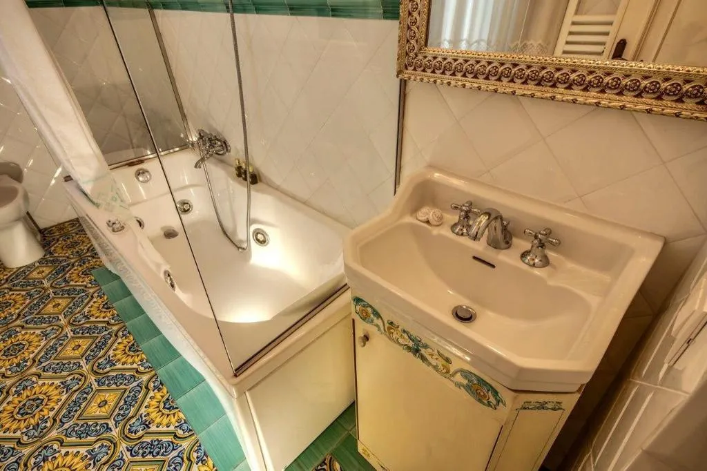 Room, Florence Dream Domus, Florence