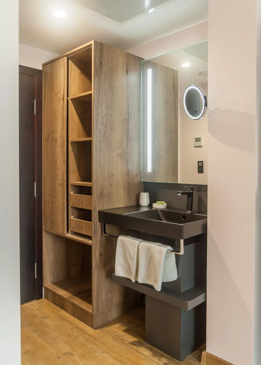 DOUBLE SINGLE USE STANDARD Room, Amiral, Varna