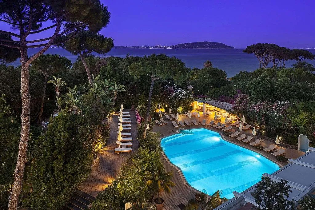Pool, Excelsior Belvedere Hotel & Spa, Naples