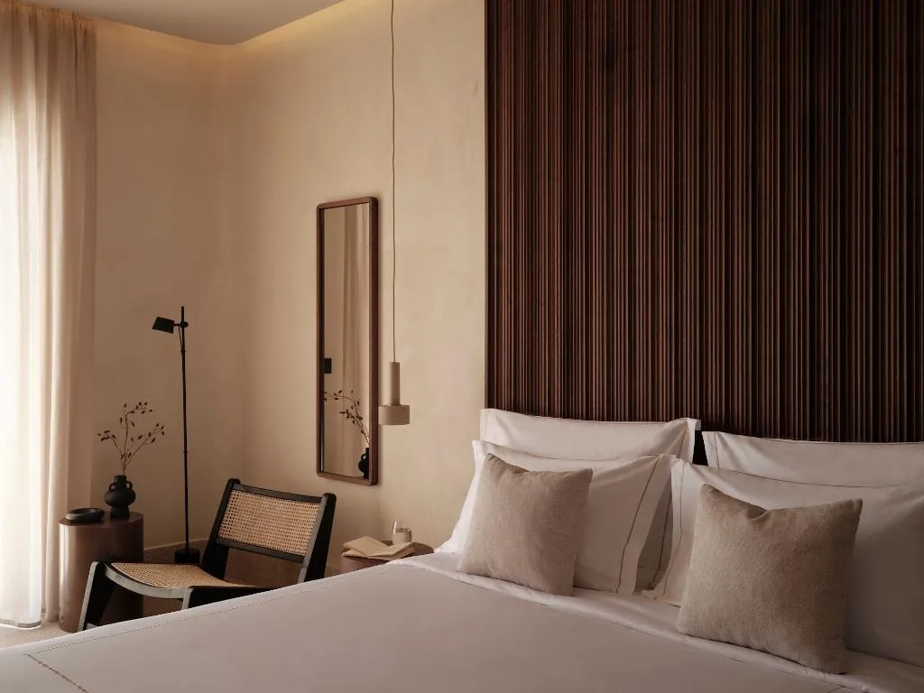 TRIPLE PREMIER Room, Enarma Suites & Spa Wellness Retreat, Santorini
