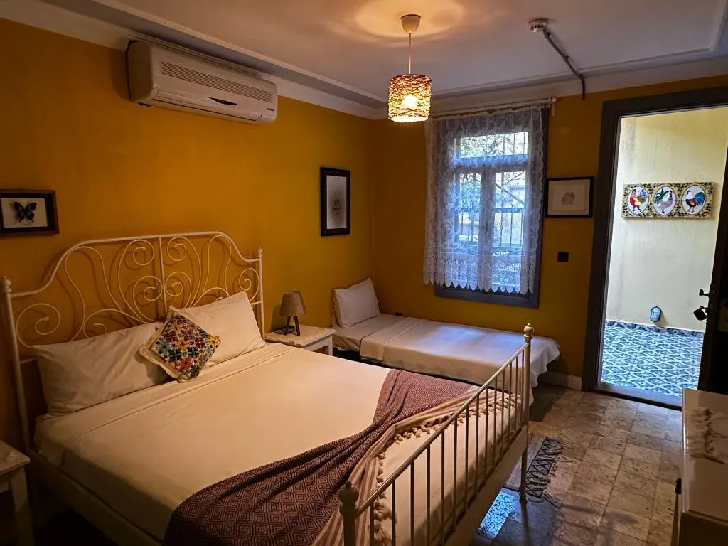 TRIPLE STANDARD Room, Perperene Konağı, Izmir