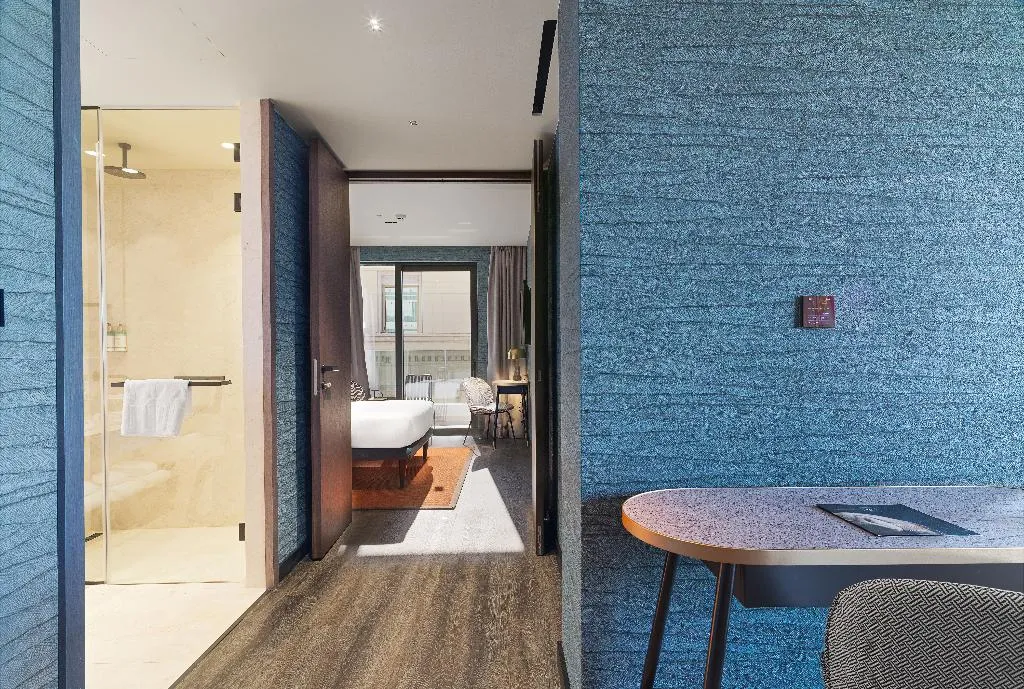 SUITE WITH VIEWS Room, NYX Esperia Palace Athens by Leonardo Hotels, Athens