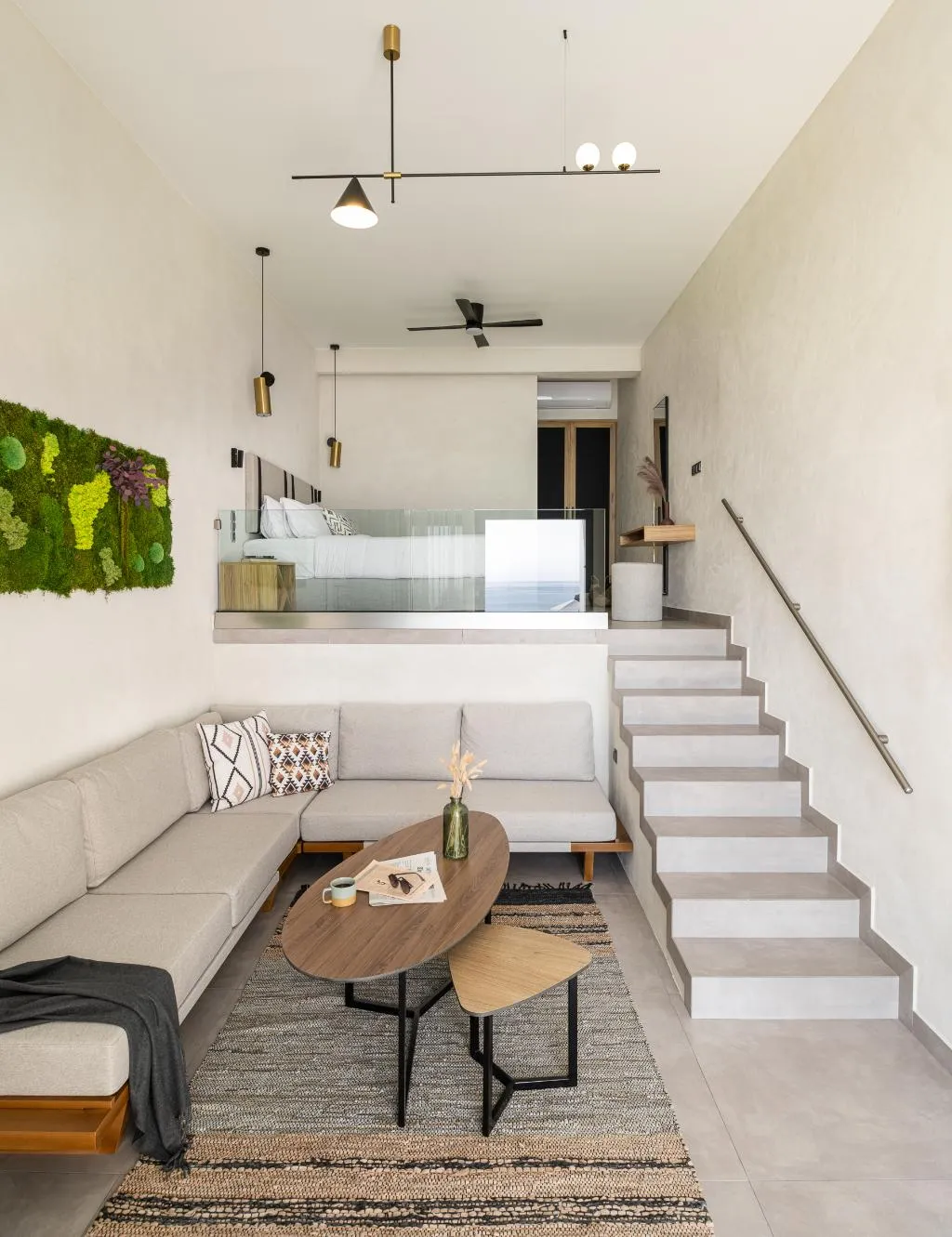 Room, Akrotiri Olympus Luxury Suites, Thessaloniki