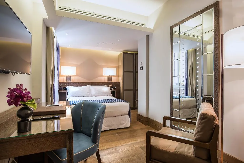 DOUBLE CLASSIC Room, Martis Palace Hotel, Rome