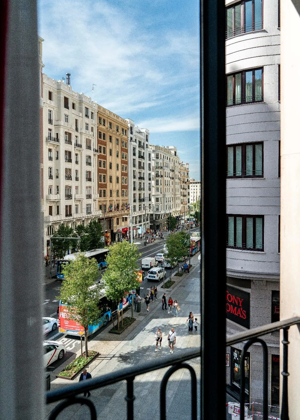 DOUBLE SINGLE USE WITH VIEWS Room, Vincci Via 66, Madrid