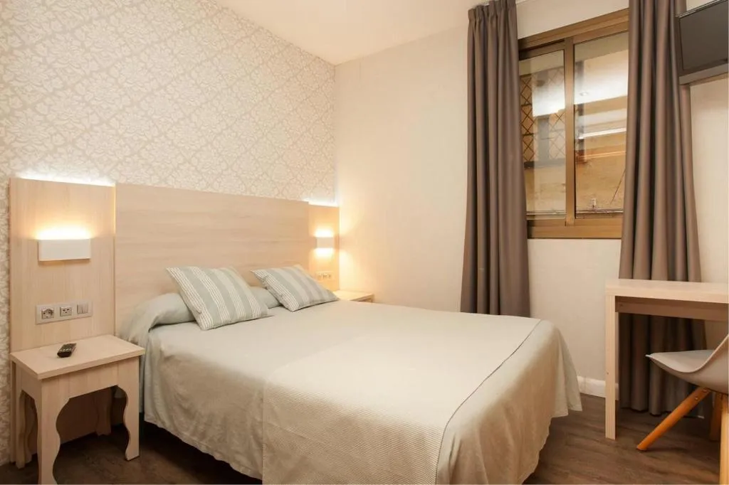 Room, Hostal Fernando, Barcelona