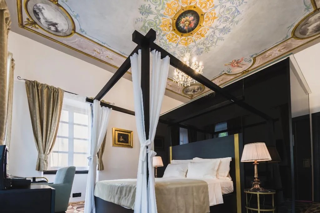 DOUBLE PREMIUM Room, Palace Divnic by Armerun Heritage Hotel, Split