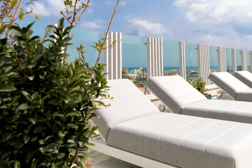 Pool, Hotel Indigo Larnaca - Adults Only, Cyprus