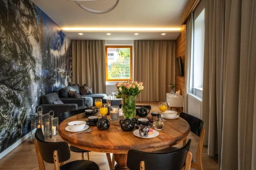 Room, ApartHotel Giewont, Krakow