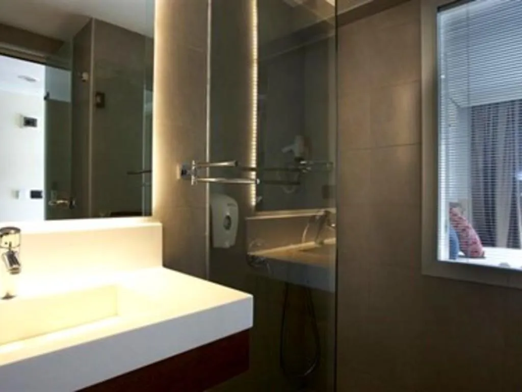 DOUBLE DELUXE SEA VIEW WITH BALCONY Room, Gulet Otel, Bodrum