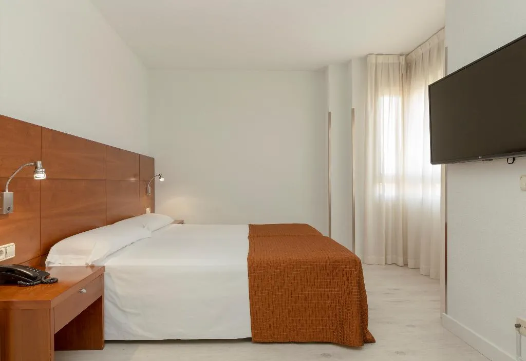 Double or Twin SUPERIOR Room, Porcel Torre Garden, Madrid
