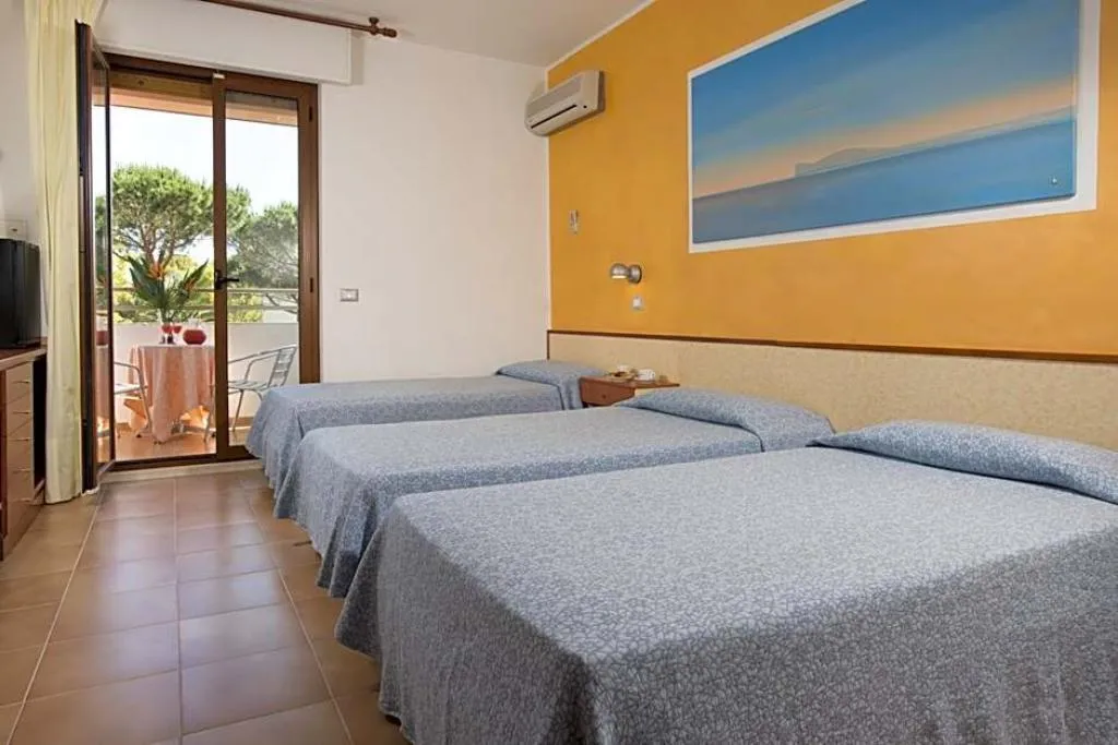 TRIPLE ECONOMY Room, Hotel Oasis, Alghero