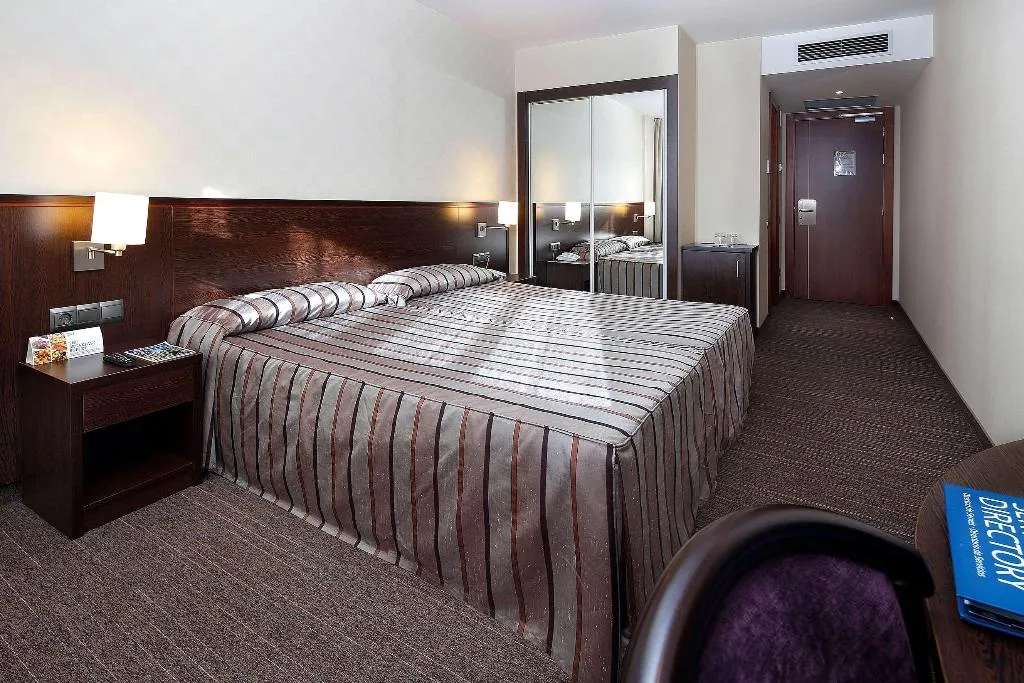 Room, Arco Barcelona, Barcelona