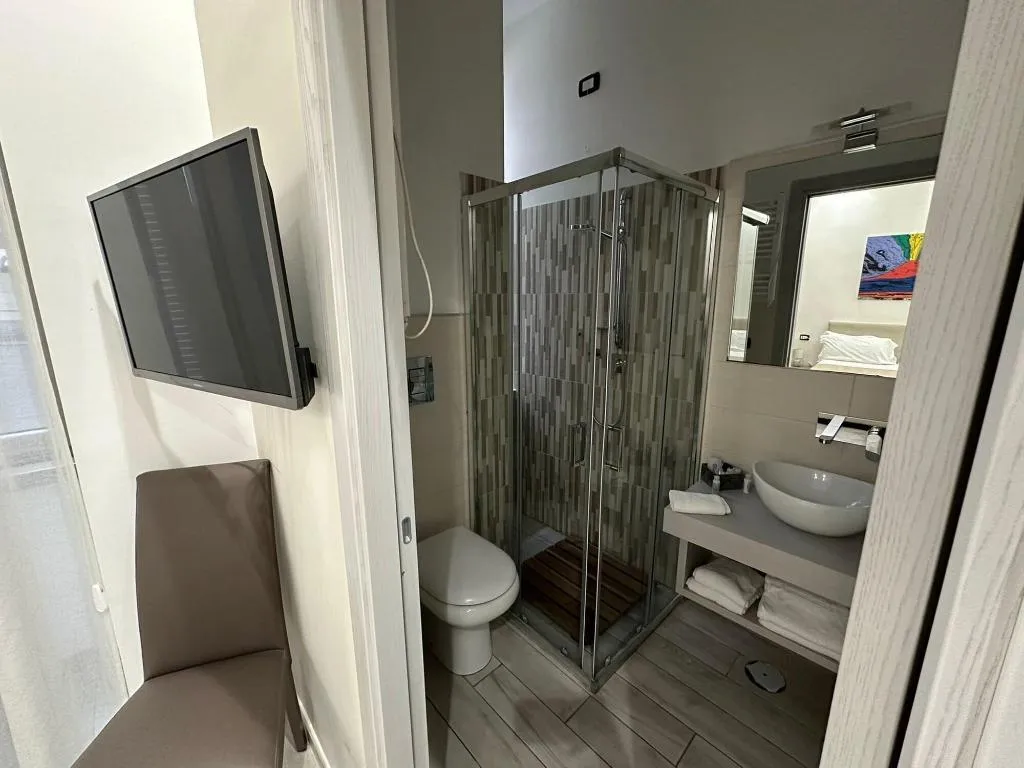 Room, Residenza Suarez, Naples
