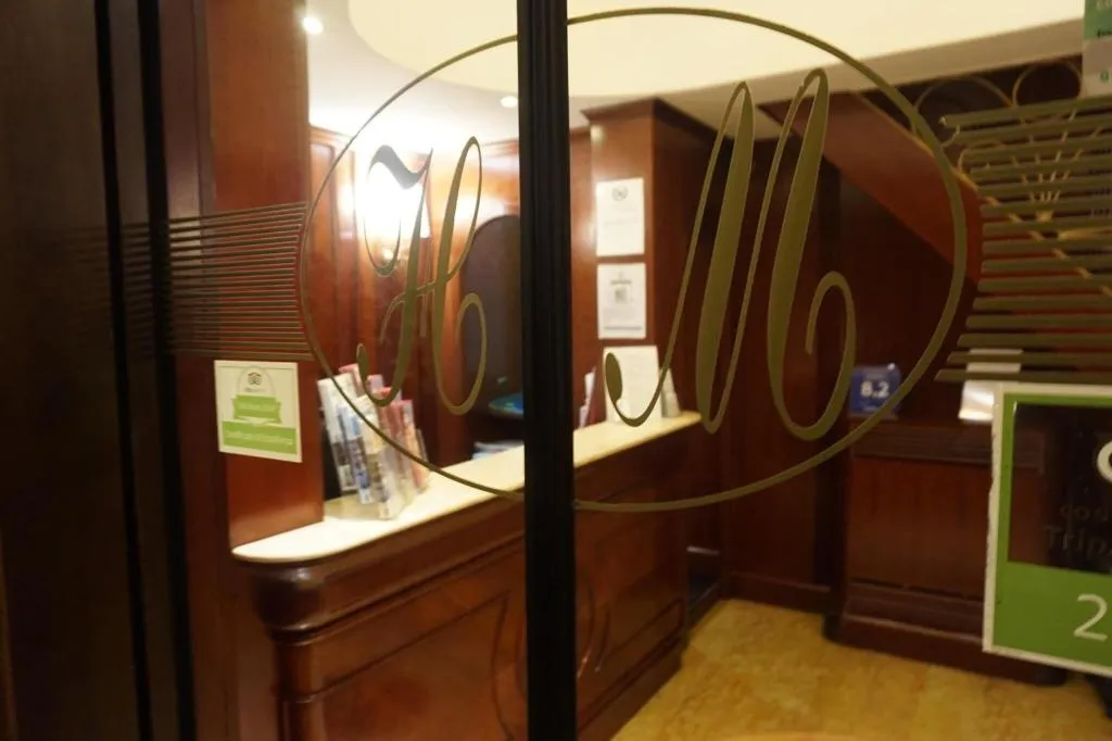 Lobby, Miami, Rome