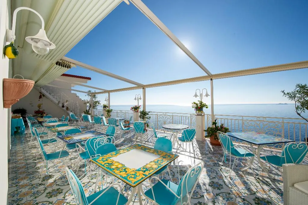 Restaurant, Villa Bella Vista near Positano and Amalfi, Naples
