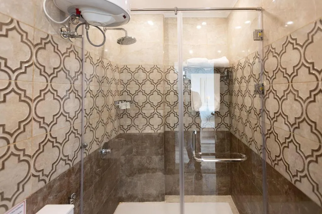 Room, Mamluk Pyramids Hotel, Cairo