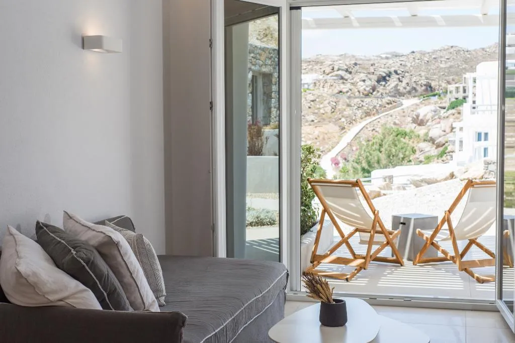 SUITE GARDEN VIEW Room, Super Paradise Hotel, Mykonos