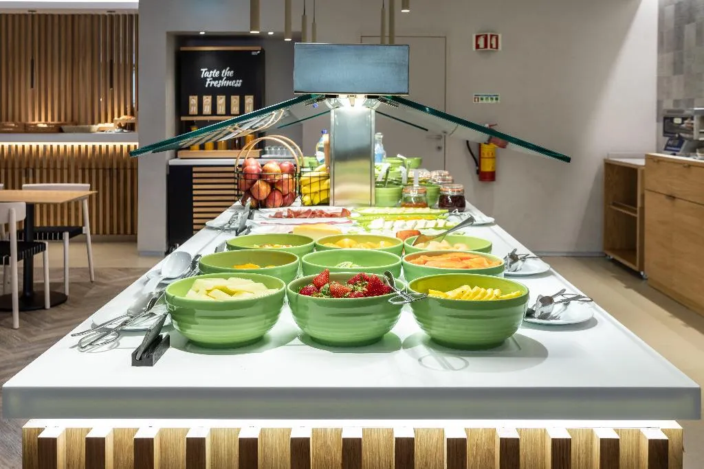 Restaurant, Holiday Inn Lisboa, Lisbon
