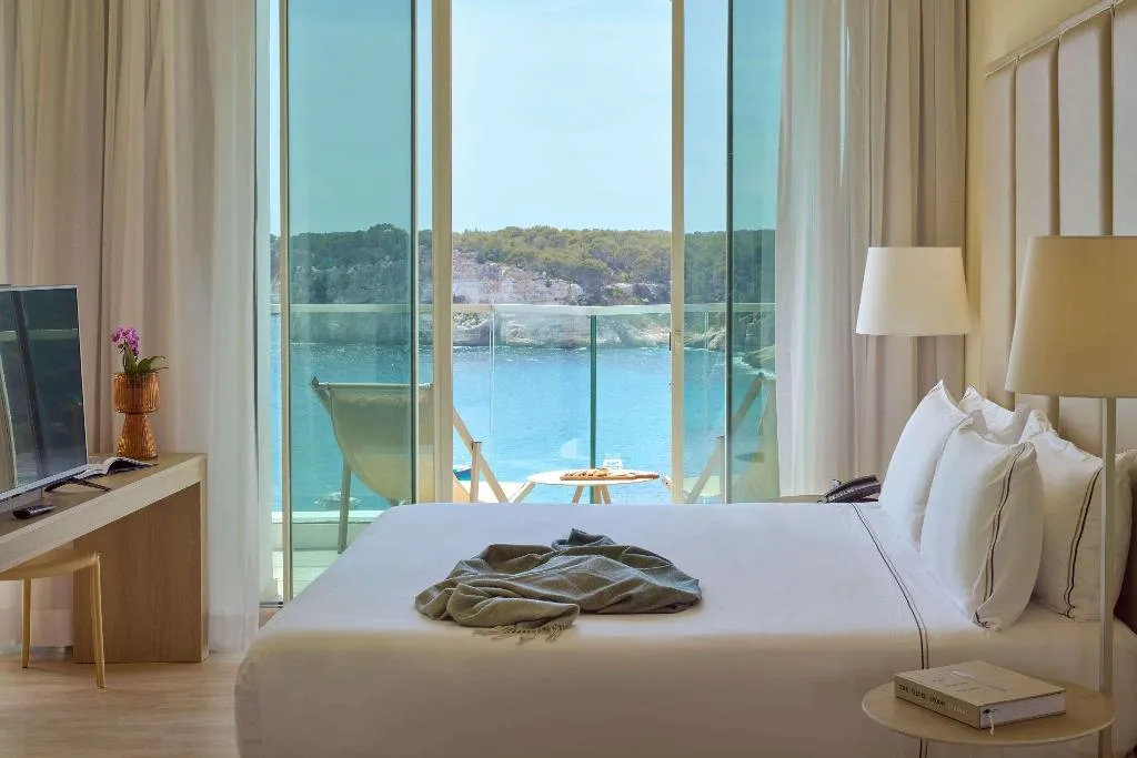 Room, Meliá Cala Galdana, Menorca