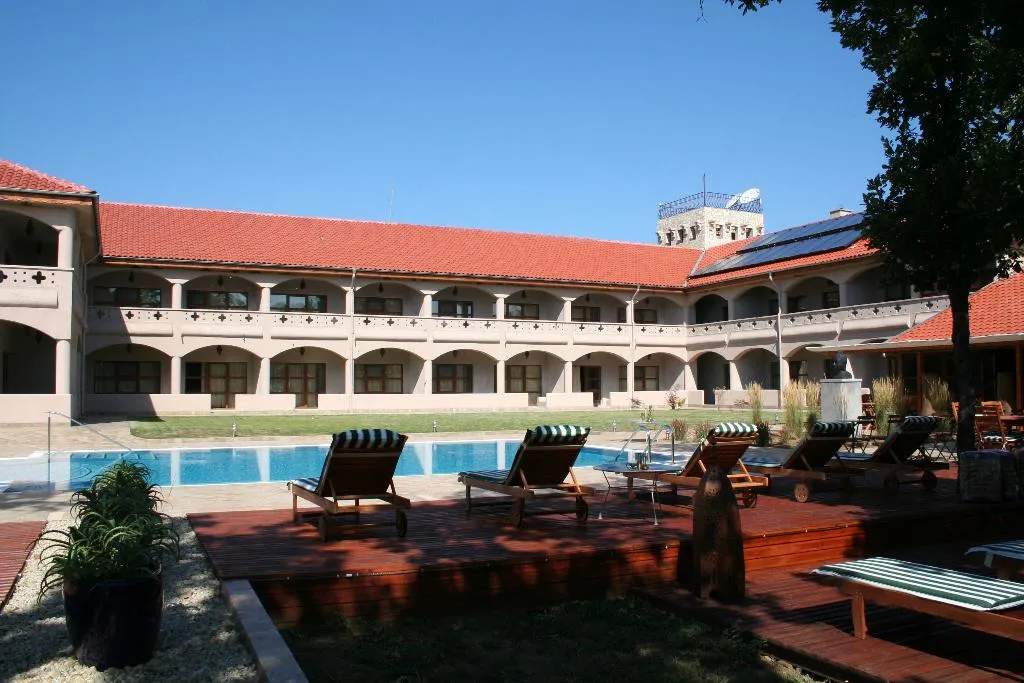 General view, Hotel Mellow, Bourgas