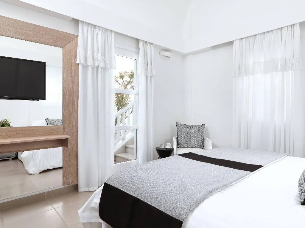 Double or Twin WITH BALCONY Room, Aressana Spa Hotel and Suites, Santorini