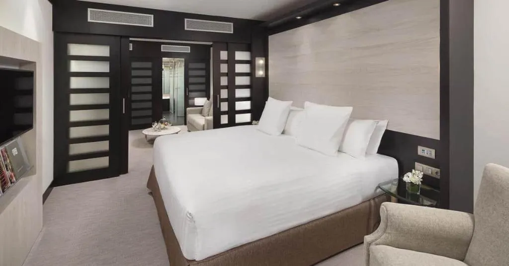 JUNIOR SUITE STANDARD Room, Melia Barcelona Sarria, Barcelona