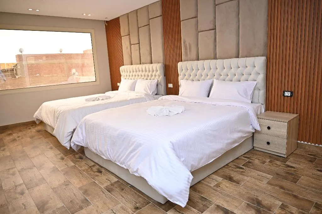 FAMILY ROOM EXECUTIVE Room, Pyramids Enigma Grand Lodge, Cairo