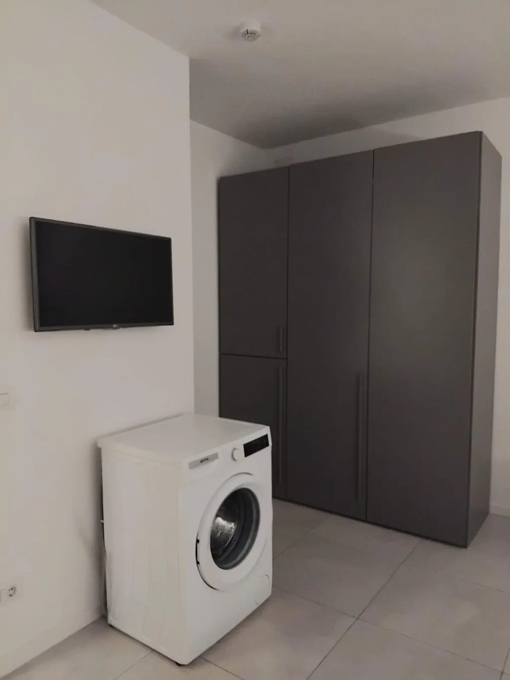 TRIPLE PREMIUM Room, Venice Terminal Apartments & Suites, Venice
