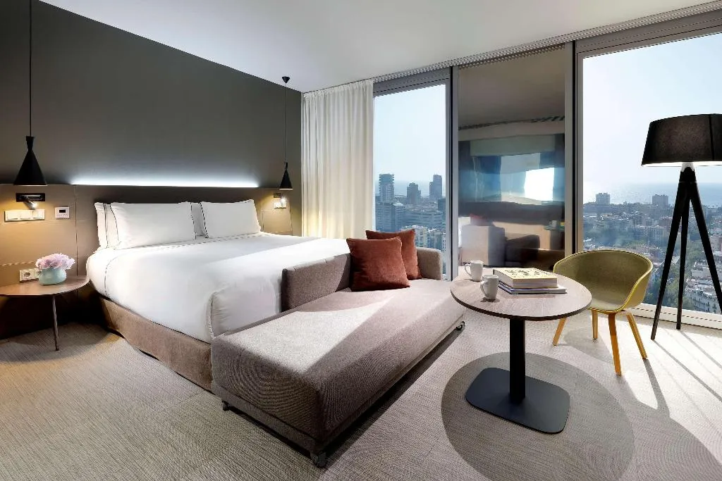 Room PREMIUM SEA VIEW Room, Melia Barcelona Sky, Barcelona