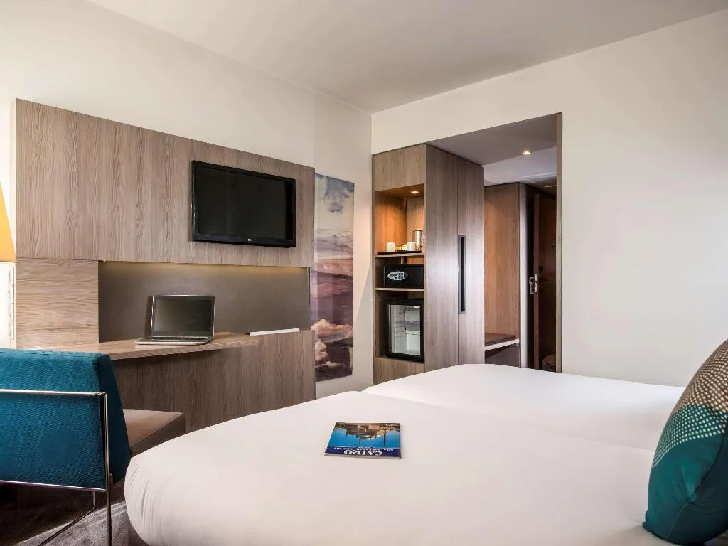 SINGLE SUPERIOR Room, Novotel Cairo Airport, Cairo