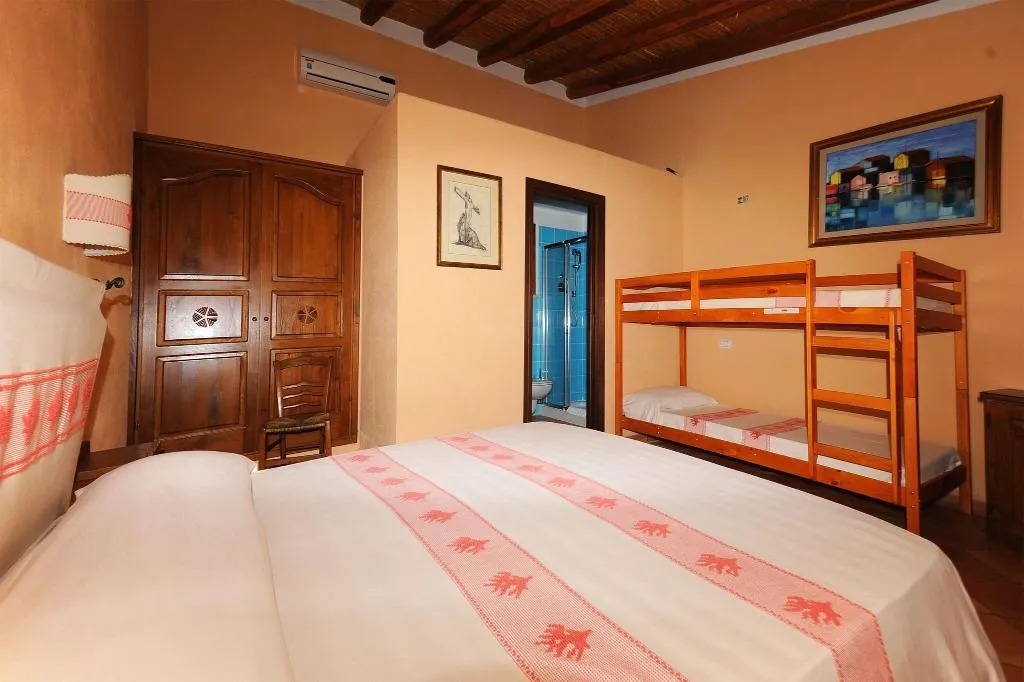 Room, Santa Maria Resort, Olbia