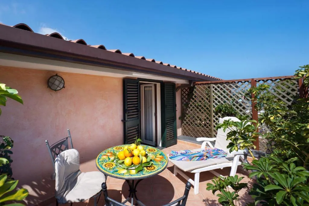 Double or Twin WITH TERRACE Room, Villa Pane Resort, Naples