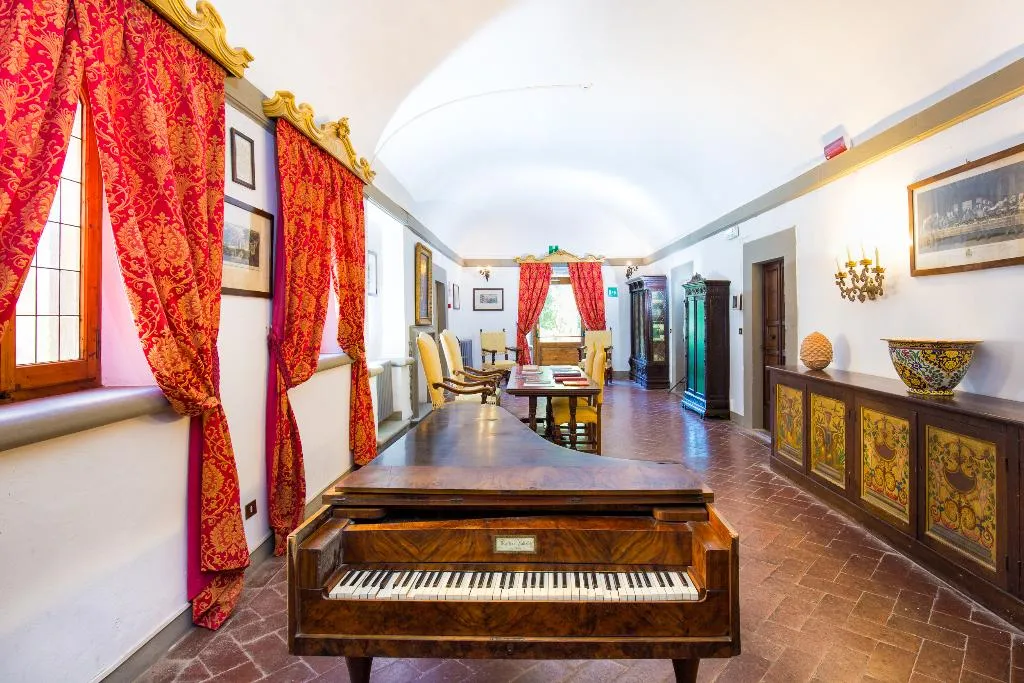 Bar, Villa Pitiana, Florence