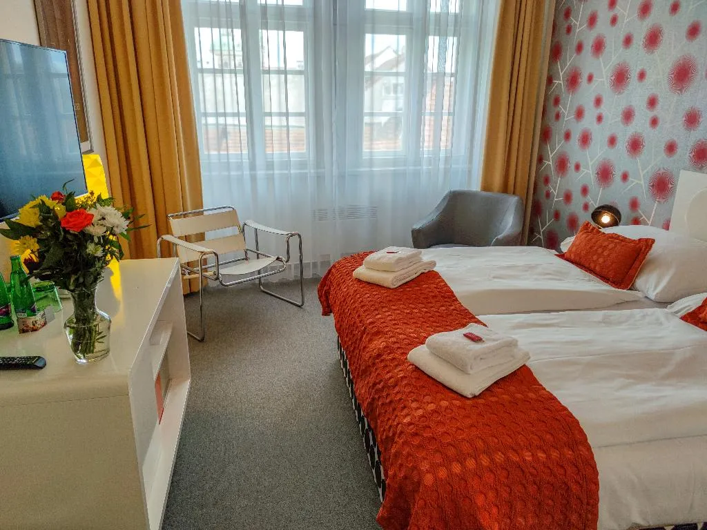 DOUBLE ONE BED Room, LH Vintage Design Hotel Sax, Prague