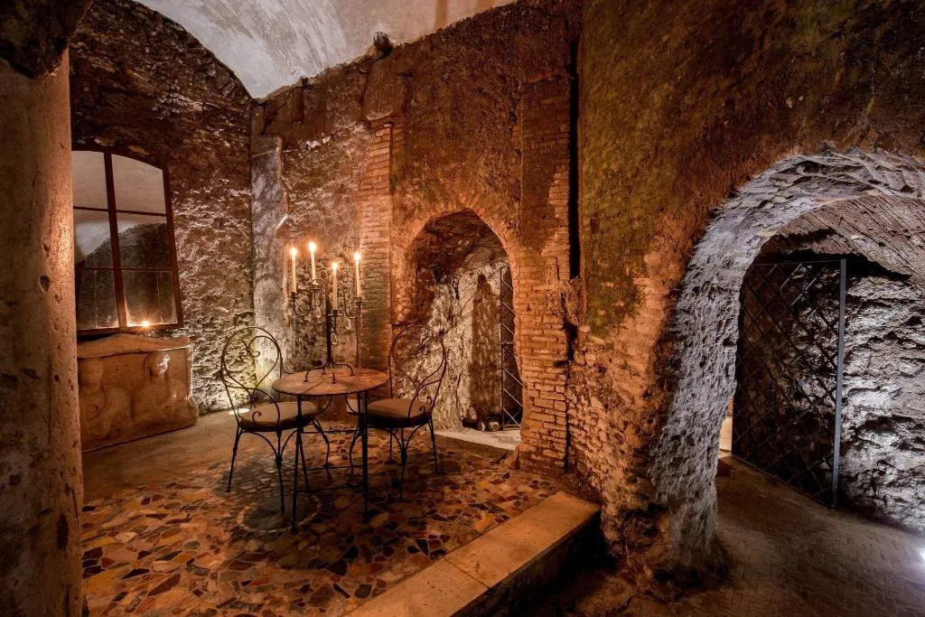 Lobby, The Inn At The Roman Forum, Rome