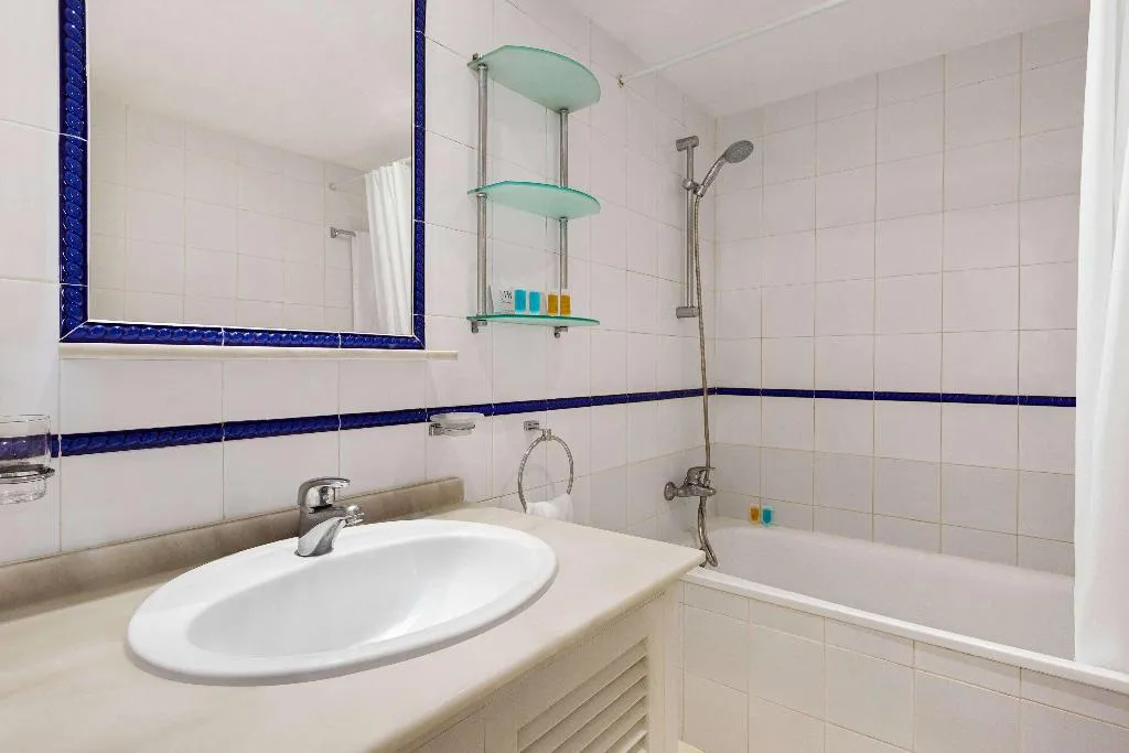 APARTMENT CLASSIC Room, Ramada Hotel & Suites By Wyndham Costa Del Sol, Costa Del Sol