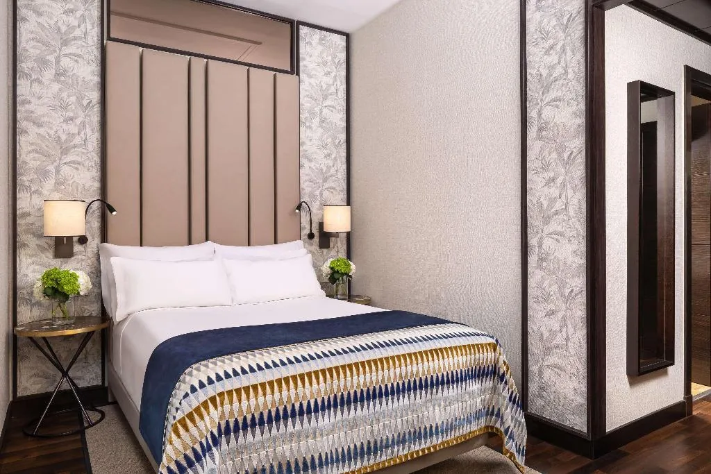SINGLE DELUXE Room, NH Collection Madrid Palacio de Tepa, Madrid