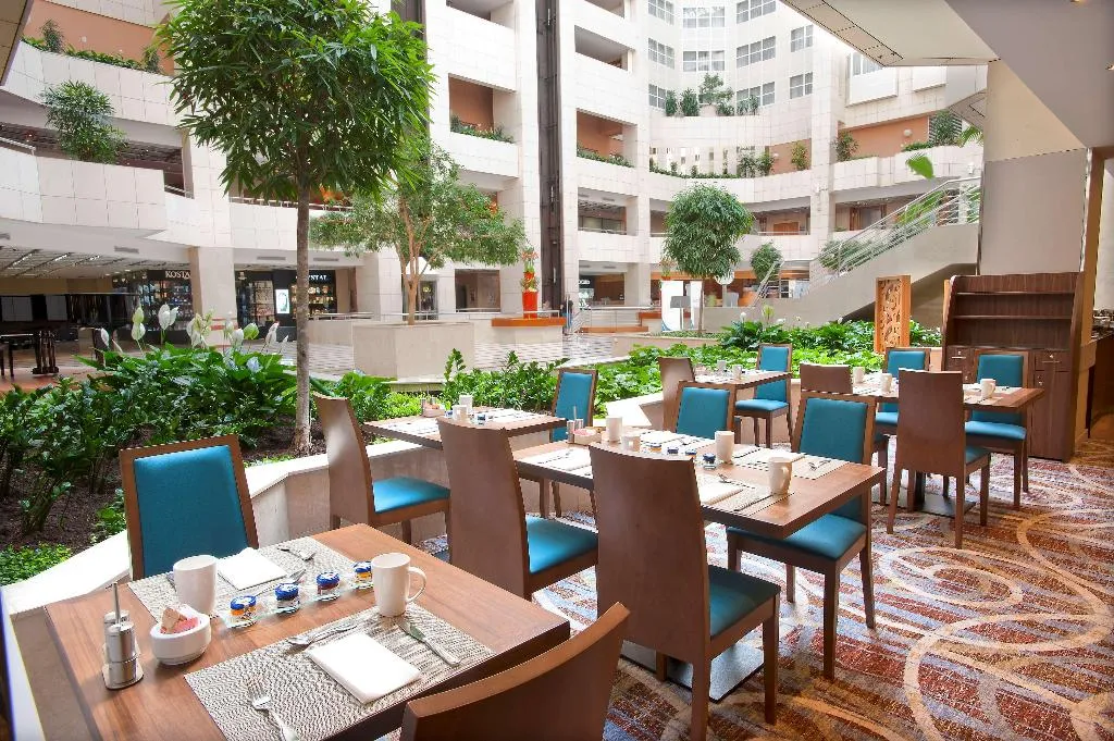 Restaurant, Hilton Prague Atrium, Prague