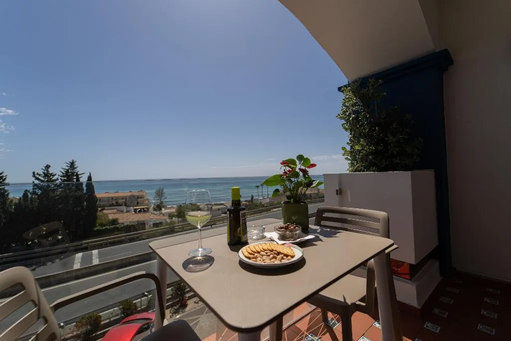 DOUBLE CLASSIC OCEAN FRONT Room, Hotel Piedra Paloma, Costa Del Sol
