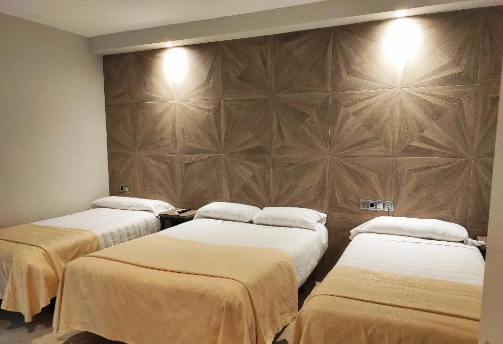 DOUBLE SUPERIOR Room, Ciudad de Navalcarnero, Madrid